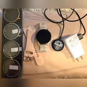 Galaxy watch 4 bundle